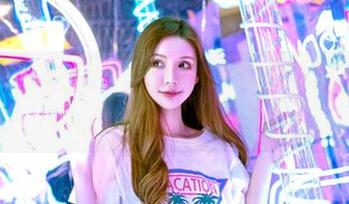Feilin嗲囡囡 – 施忆佳KITTY给你不一样的在线高清透明体验
