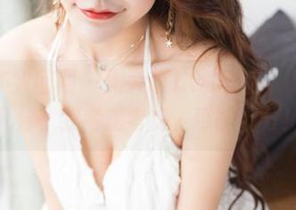 GIRLT果团网 – 周大萌JK的作品，满分打几分，我考虑考虑，可能十分！