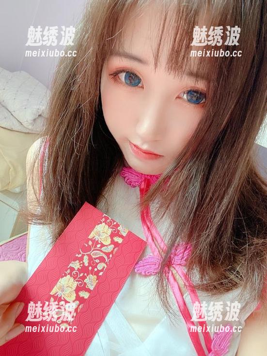 KuukoW的浅间时写真，一不小心就把自己P成了时尚达人，这其实不太科学。