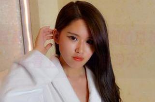 PANS写真 – 随意一拍糊糊的白衬衫，原图看上去竟别有洞天