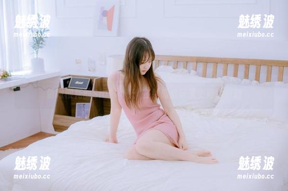 俯瞰樱花的Sia(시아)：在线高清记录美好的一刻