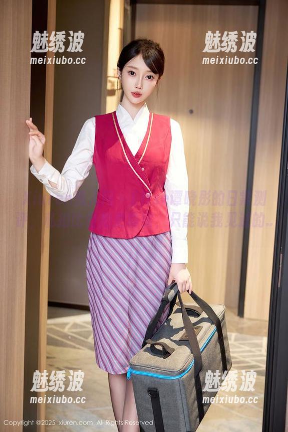 Xiuren秀人网-Elise谭晓彤 Xiuren秀人网 - Elise谭晓彤的日常测评,私拍比自拍更真实,只能说我见过的...