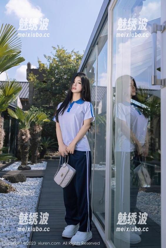 Xiuren秀人网-媃柔rourou Xiuren秀人网 - 媃柔rourou女神的无圣光女孩合集,不拥挤,不尴尬,刚刚好。