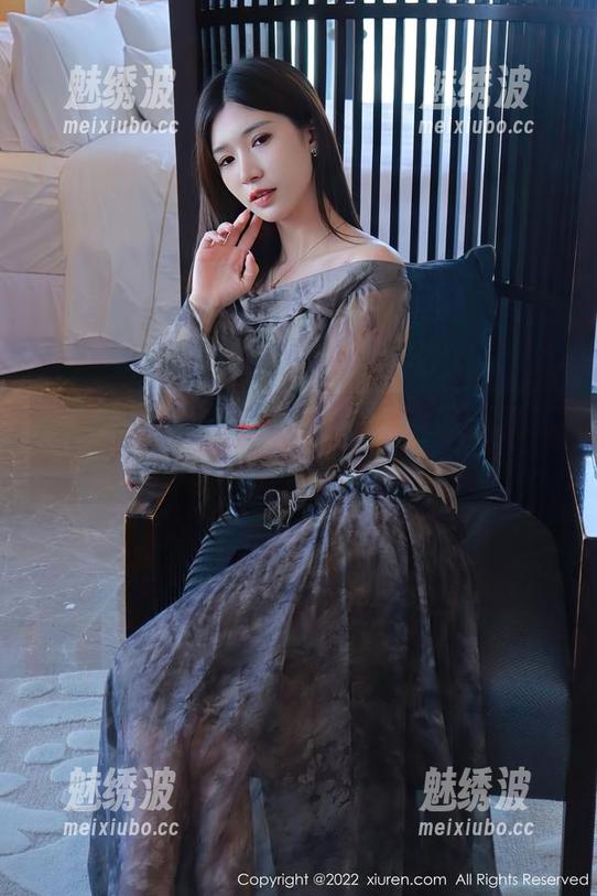 Xiuren秀人网-小逗逗 Xiuren秀人网 - 小逗逗的女友无圣光精选:知道拍照的关键其实是开心!