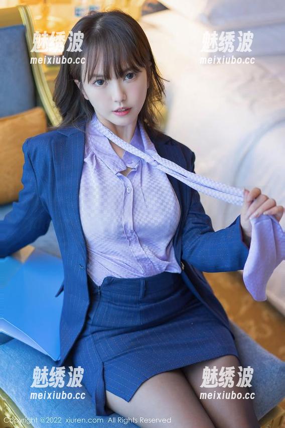 Xiuren秀人网-木木hanna Xiuren秀人网 - 美到让人哑口无言,木木hanna的“奶牛”在线也太撩了吧。