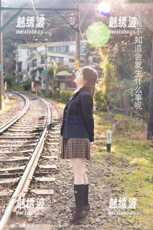 YouMi尤蜜荟 - 周妍希白色图集，跟十六岁那年无缘的白裙子说再见！