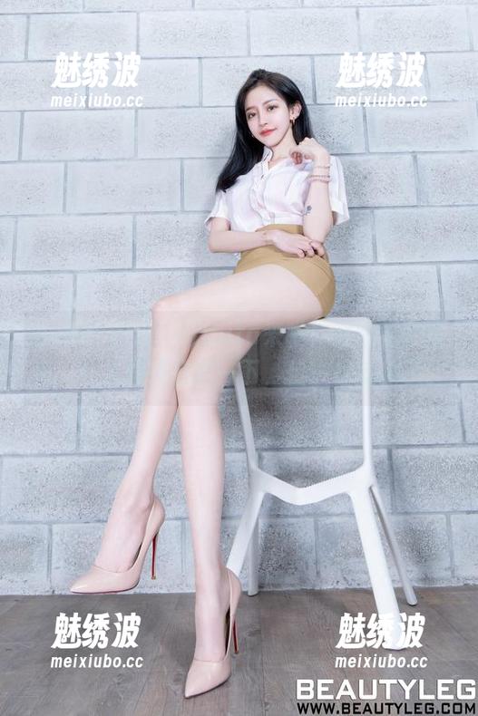 beautyleg - Anita来啦！温柔全套写真，让人想轻轻捏一下，怕一捏就化了。