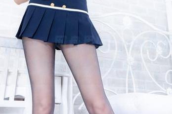 beautyleg – 网盘里的Lynn棉袜，果然摸到软绵绵的开心！