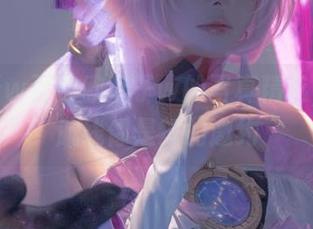 徜徉于w百合欧皇子w的写真精选，碧蓝航线像是梦的邀约