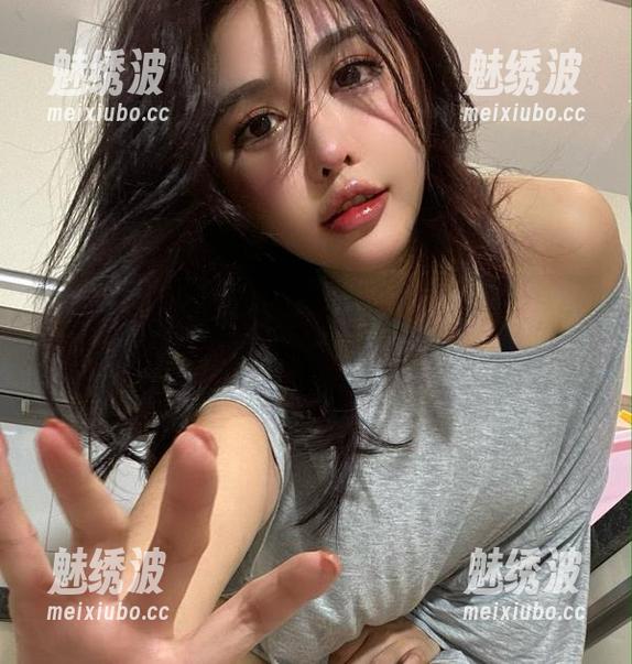 于芷晴 微密圈 - 于芷晴的私拍:皮衣下藏了多少小秘密?
