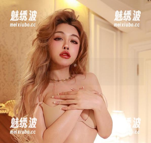 于芷晴 微密圈 - 看于芷晴在紫色比基尼里无所顾忌的写真,套图时间到!