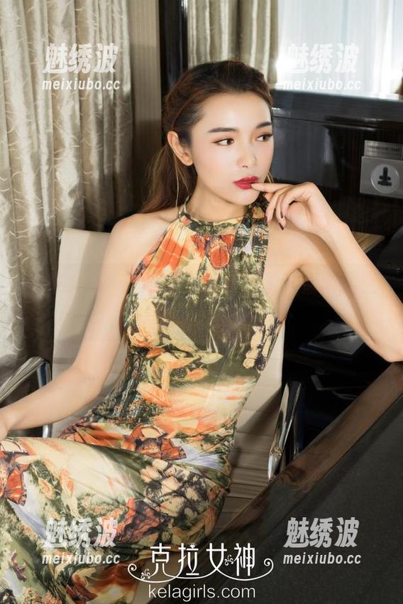 克拉女神-嘉萌 克拉女神 - 福利小飞机起飞了,嘉萌的空姐写真让人想犯错