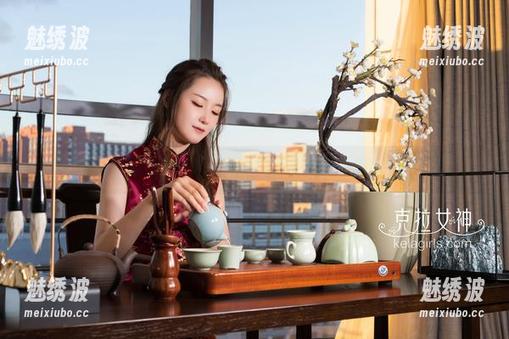 克拉女神-盈盈 克拉女神 - 盈盈的自拍,高清之路就像找不到Wi-Fi的路!