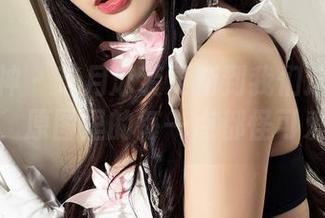 克拉女神 – 芝月泳装更新到我们这里来了，原图里的每一点都怪可爱