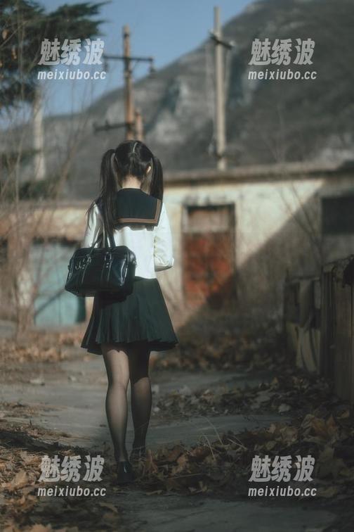 六味帝皇酱 幼稚园写真更新,六味帝皇酱的童真不会过时!