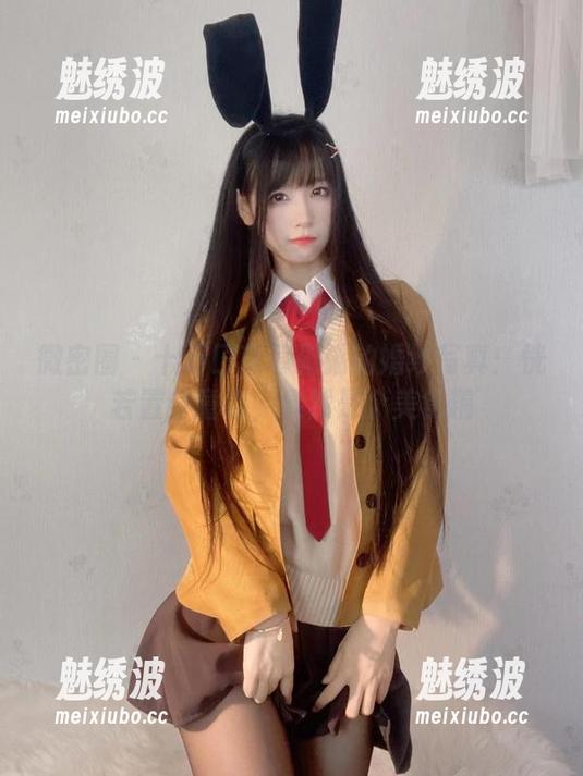 十万口草莓粥粥 微密圈 - 十万口草莓粥粥的婚纱写真:恍若置身童话,果然是个美食精