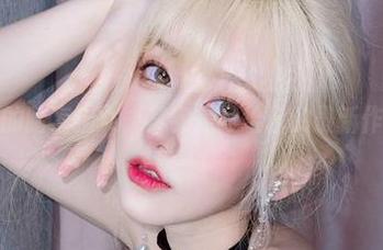 啾小妍的暗夜猫女，其实是写给你的最新作品集！