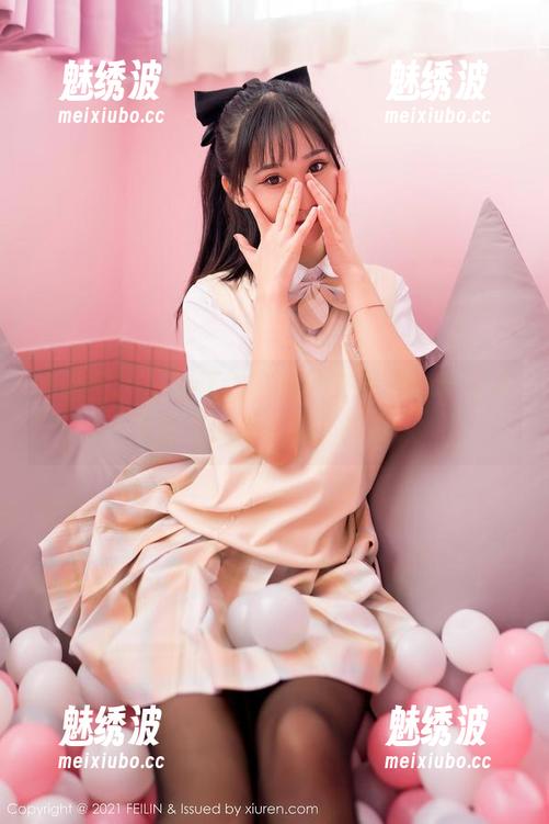 嗲囡囡-史雯Swan 嗲囡囡 - 美到不敢直视的史雯Swan水手服壁纸,谢谢你,高清!