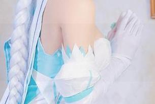 泳装里的古典魅力：墨玉M的紫式部写真分享，快来看！