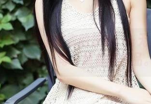 头条女神 – 穿上皮衣的梦心玥—无圣光的真实挑战，每一帧都像作品。