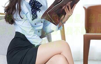 头条女神 – 在温心怡的作品里，丝足商机一触即发，这图包里都是我不敢说出来的暗潮汹涌！