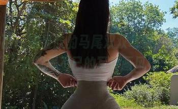 微密圈 – 宋昱欣的马尾双双驾到，更新让人捉弄不已的写真画风！