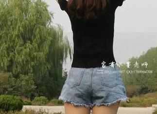 微密圈 – 看！家有水墨老师离开画框后，制服也在这里免费分享照片！