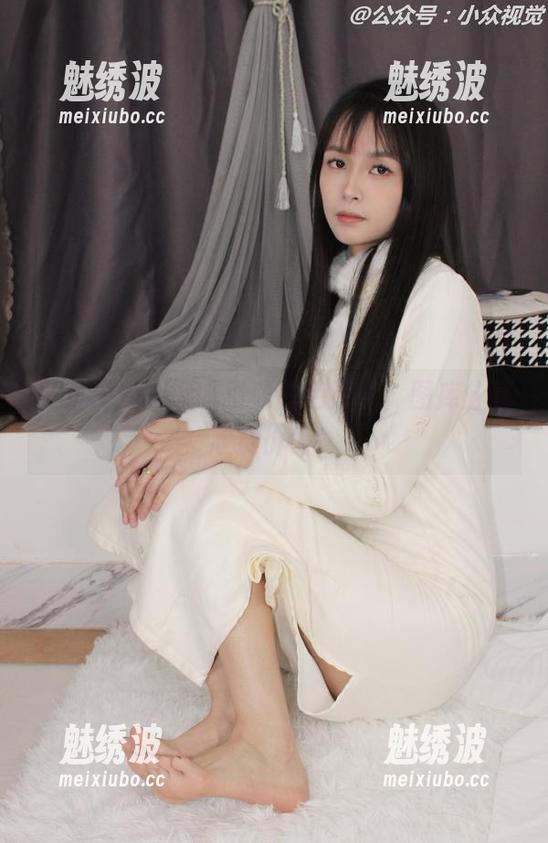 小众视觉 - 敏儿引领白色潮流，图库分享欣赏价值！
