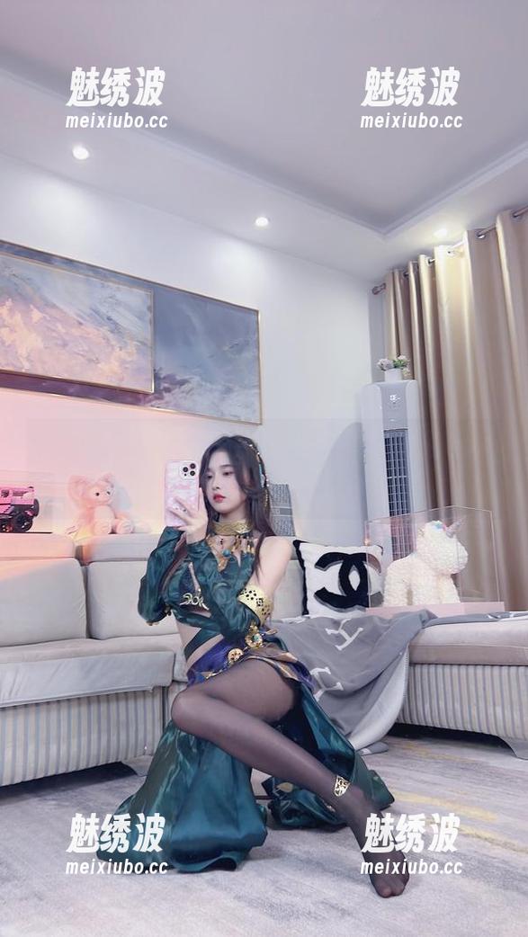 职业装不只是正经事，小小奶瓶儿的cos精选摸索记！