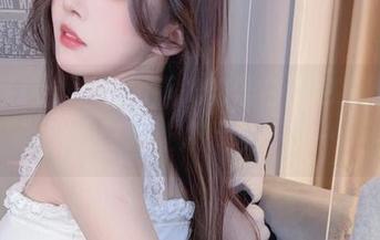 来瞧瞧这个小小奶瓶儿的黑白图包，时而清新，时而让人捉摸不透…