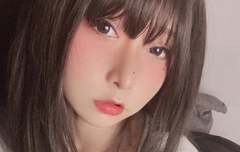 小泉学姐吖的纯净白，兔子都没见过的“免费”图册，备好你的清茶