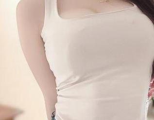微密圈 – 照片发布！小玉吃果冻的软萌妹纸，一不小心就把我的心都融化了！