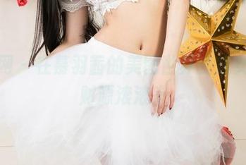 尤果网 – 在慕羽茜的美图世界变成女友，财源滚滚来