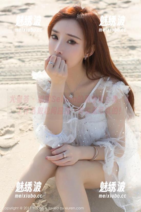 尤蜜荟-娜露Selena 尤蜜荟 - 娜露Selena的职业装合集,在工作与放松间摇摆…其实是可以的!