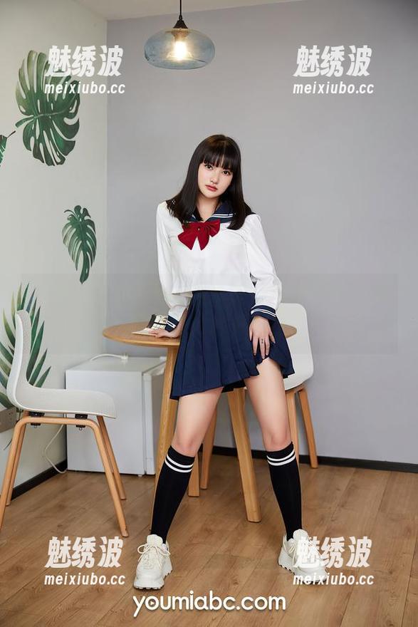 尤蜜荟-小KK 尤蜜荟 - 小KK作品分享:邻家少女的成长轨迹,意外缤纷