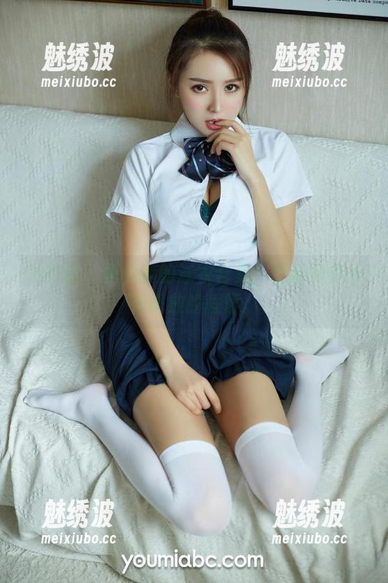 尤蜜荟-黄依婷 尤蜜荟 - 黄依婷的泳衣合集:更新到你心花怒放的程度。