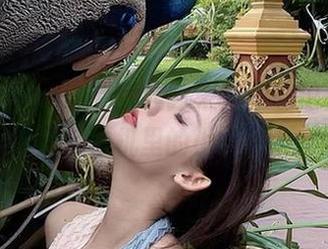 微密圈 – 空中有就是阿朱啊，私拍状况百出，飞机里的小任性。