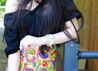 推女神 – Akiki朱若慕啥时候成了姐姐的代言人？无圣光让原图更有播放列表里的一曲！