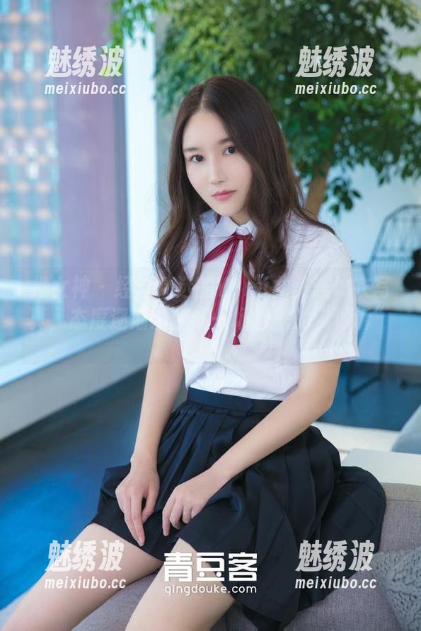 推女神-Yumi尤美 推女神 - 经过精选的Yumi尤美连体衣写真,态度逐渐演变成一场静默的“倾诉”。
