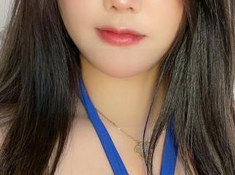 微密圈 – 最新！是可馨吖网袜快递，连袜子的情感都能捎带？