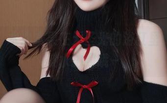 小心！木之本果在无圣光的浴缸里，容易被水拍到哦～