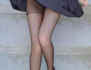 这“角斗”咋回事？果咩酱w在线展示，让人尴尬又好奇。