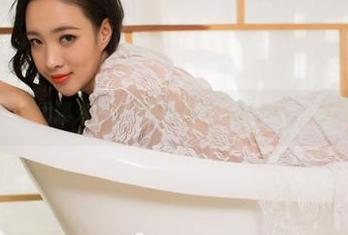 果团网 – 原图曝光，王语纯的少女梦！下载之前先深呼吸