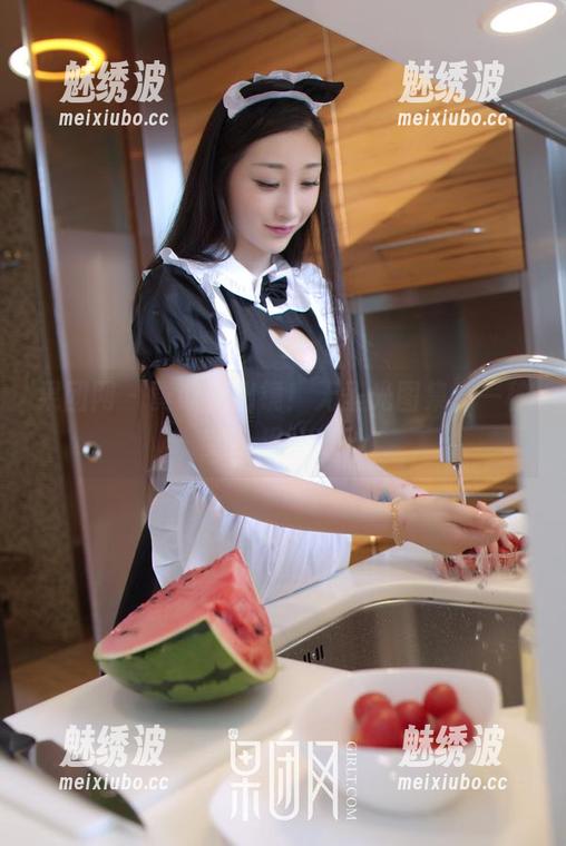 果团网 - 黄歆苑出镜！无圣光图集，一秒变身超能秘书