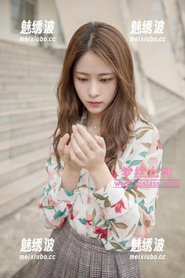梦丝女神 - 真的，柳儿的超女神在线合集让人好羡慕，为什么我也不能有这种气场？