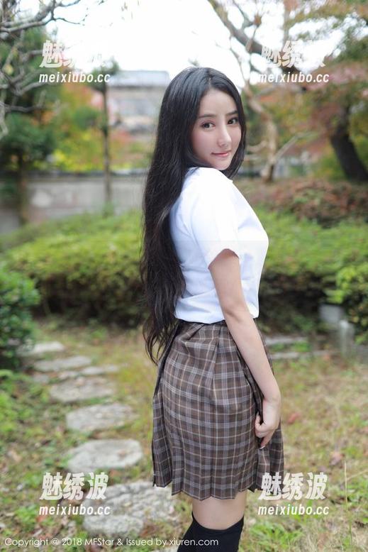 模范学院 - 吃了颗人间荒糖，高清内衣图片让人想舔屏！