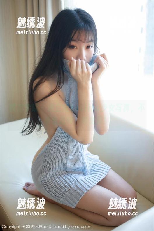 模范学院 - 兜豆靓Youlina少女写真，不看会后悔，纯免费！