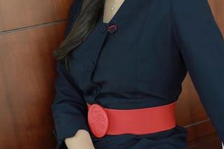 模范学院 – 敢不敢挑战职场新风尚，糯美子Mini性感秘书写真套图扶贫来啦！