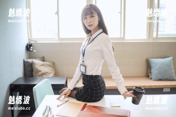 泥泥汝 厨娘泥泥汝最新美图:菜刀、食材和一堆“不被推荐”的经典做法