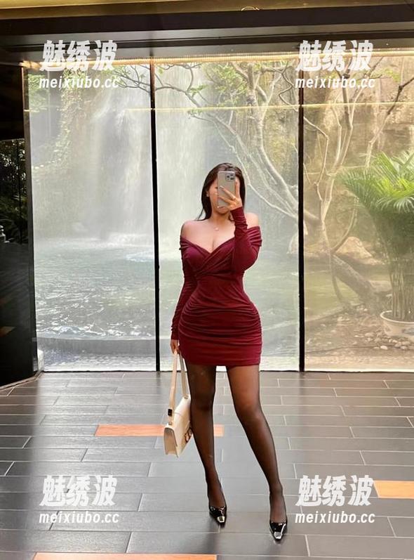洁己u 微密圈 - 办公室特供:洁己u的清新原图,来,给你下载的权限